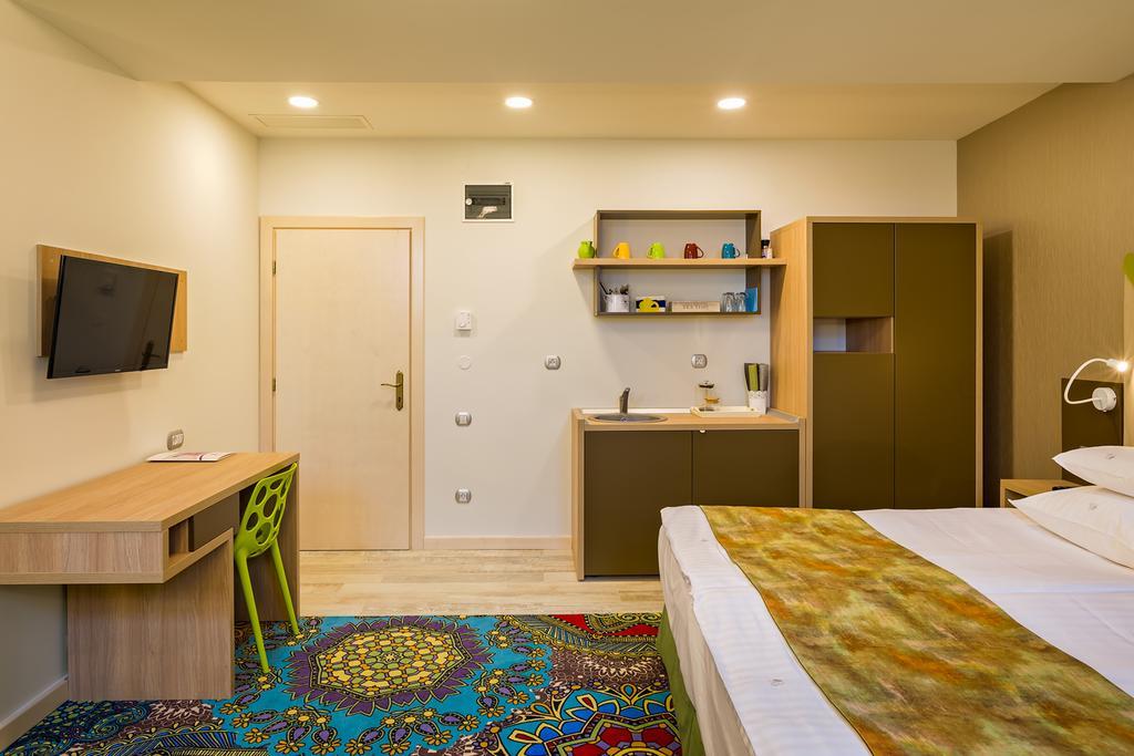 Aparthotel Blumenhaus Sybin Zewnętrze zdjęcie