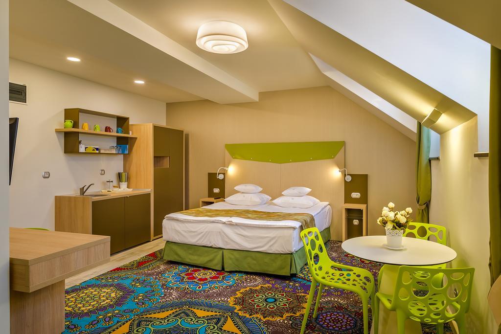 Aparthotel Blumenhaus Sybin Zewnętrze zdjęcie